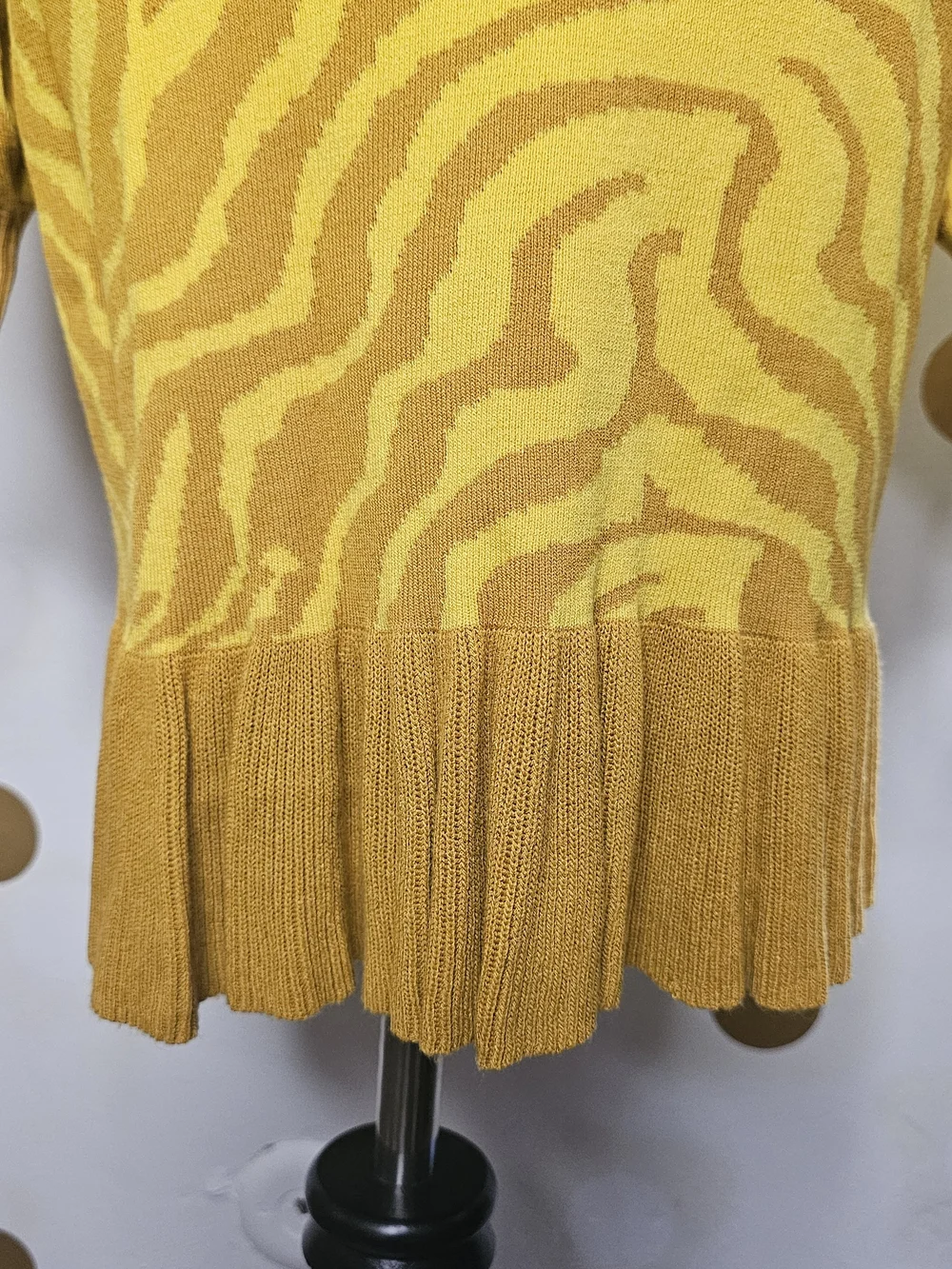 SHEIN Yellow Zebra-Print Pleated Hem Knit Mini Dress - Size Small - Picture 5 of 6